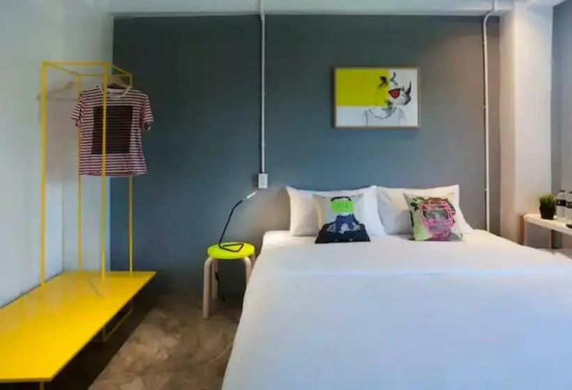 تختخواب و صبحانه Bella Ciao