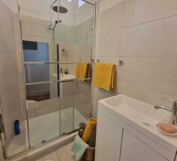 ベッドアンドブレックファースト L Ancien Poste