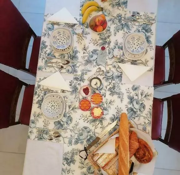 ベッドアンドブレックファースト L Ancien Poste