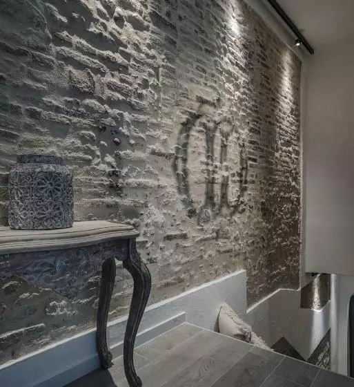 Dimore D Avalos Boutique Bed & Breakfast