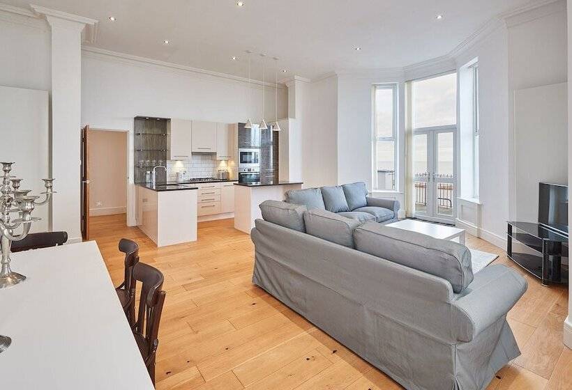 Host Stay Lighthouse View Montague Apartments