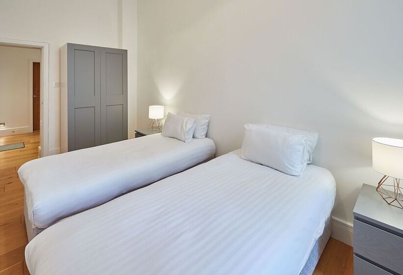 Host Stay Lighthouse View Montague Apartments