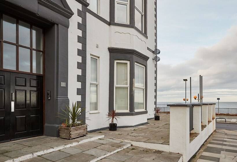 Host Stay Lighthouse View Montague Apartments