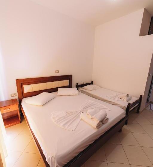 Otel Fish Time Ksamil