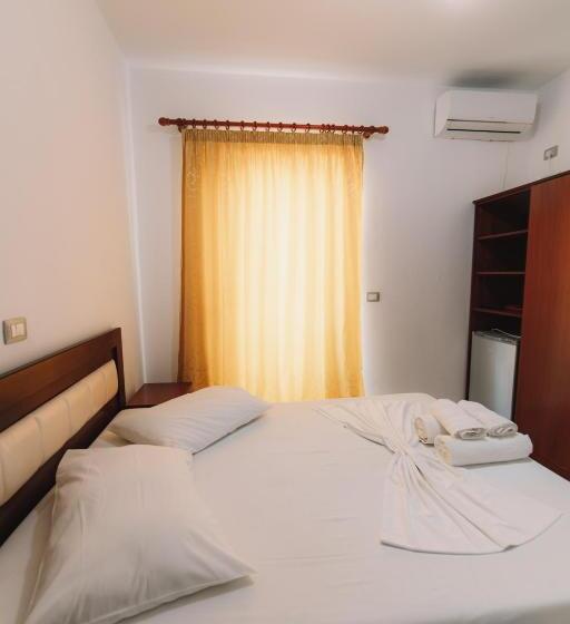 בית מלון כפרי Fish Time Ksamil