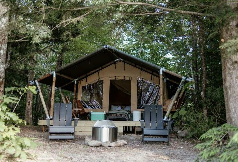 בית מלון כפרי Lumen Nature Retreat