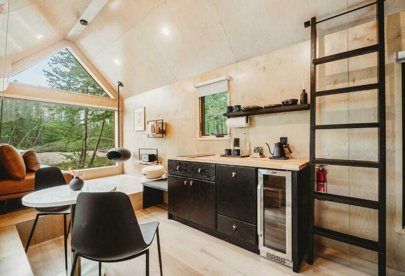 בית מלון כפרי Lumen Nature Retreat