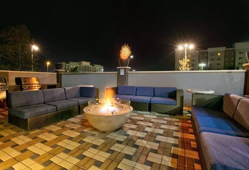 هتل Tru By Hilton San Antonio At The Rim, Tx