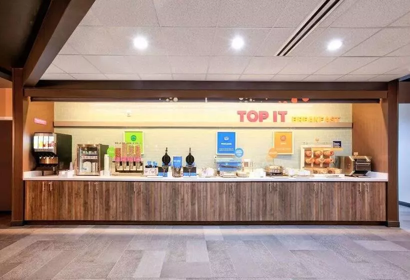 هتل Tru By Hilton San Antonio At The Rim, Tx