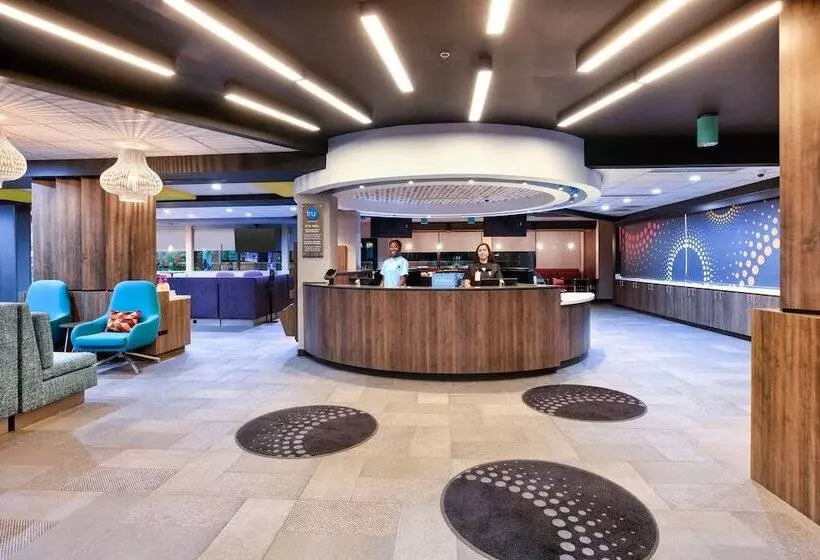 هتل Tru By Hilton San Antonio At The Rim, Tx