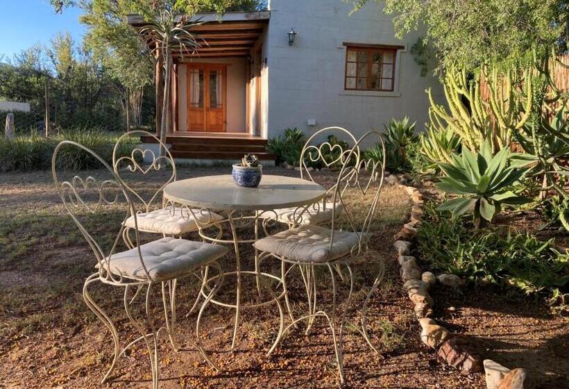 ペンション Karoo Feels