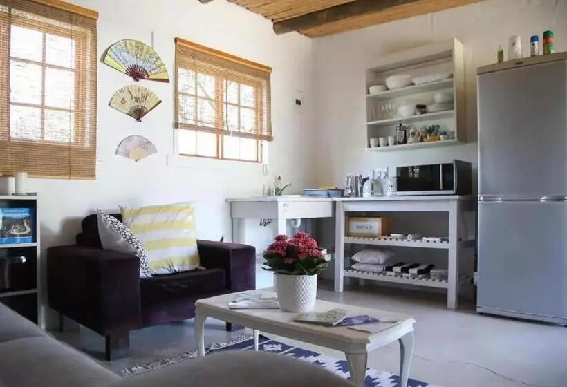 Majatalo Karoo Feels