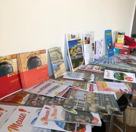 펜션 La Guinguette De Michaux