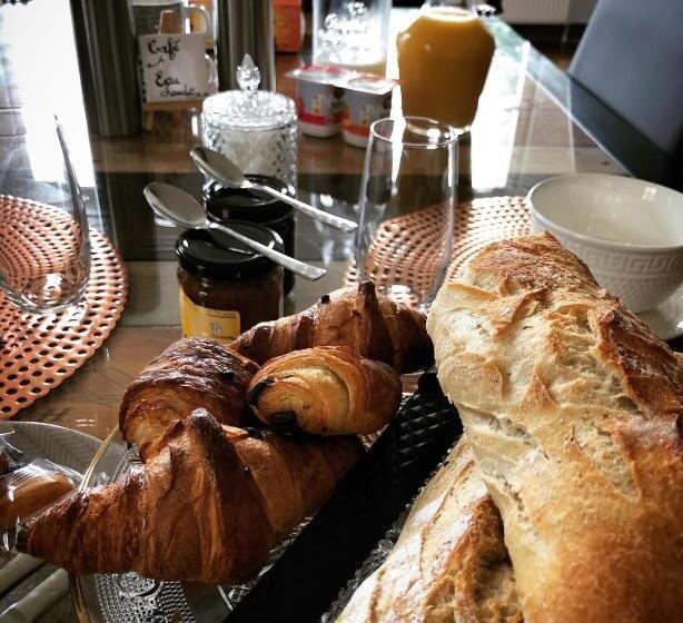 펜션 La Guinguette De Michaux