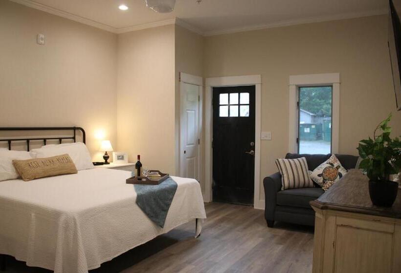 旅馆 Wild Horse Inn