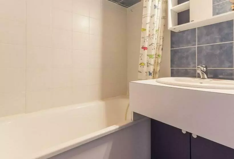 Duplex Fonctionnel Sur Les Pistes · Balcon Sud Ouest · Proche Commerces · 5 Pers   Fr 1 181 2501