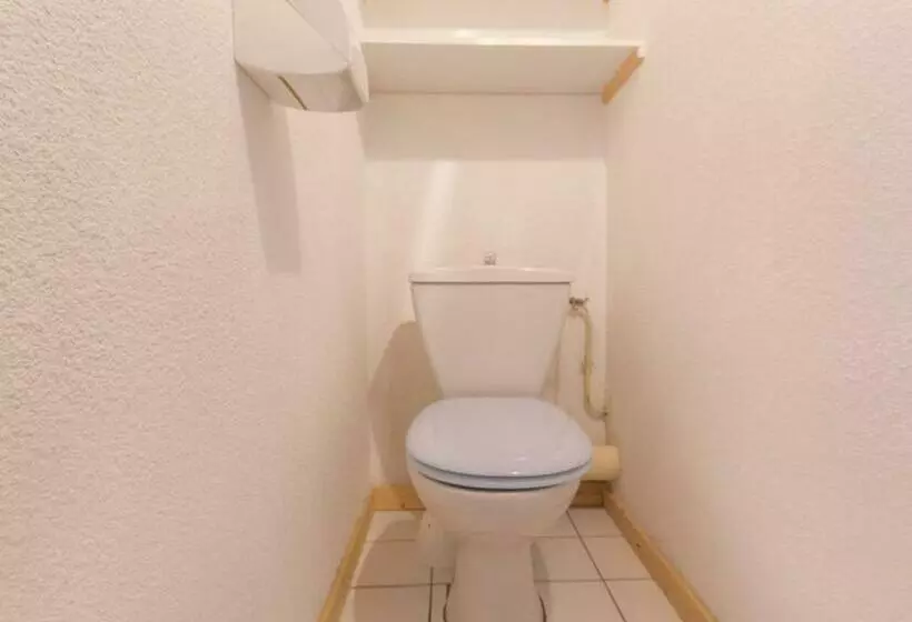 Duplex Fonctionnel Sur Les Pistes · Balcon Sud Ouest · Proche Commerces · 5 Pers   Fr 1 181 2501