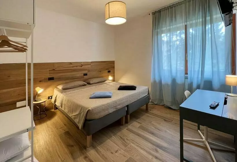 تختخواب و صبحانه Apartment Marco