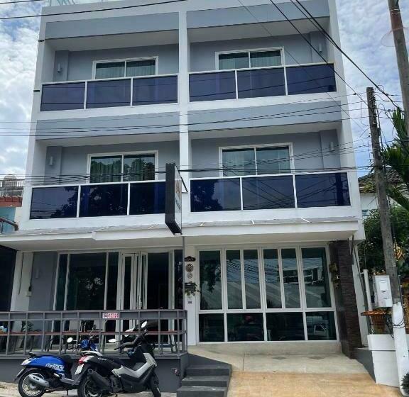 La Xenia Hotel Kata Beach