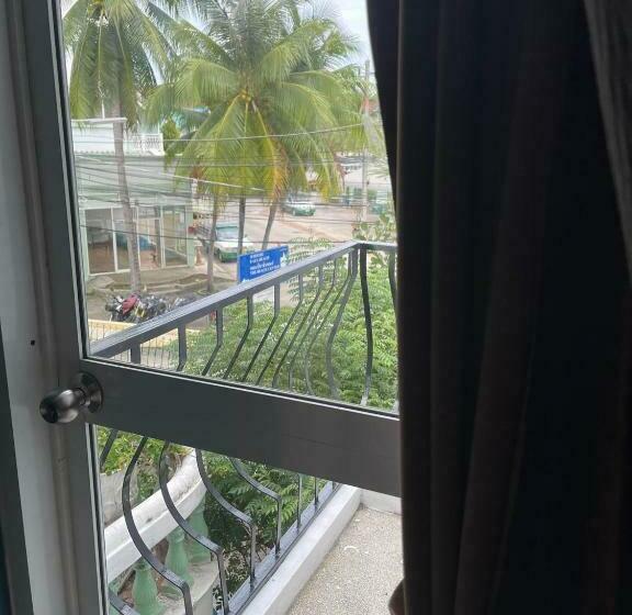 La Xenia Hotel Kata Beach