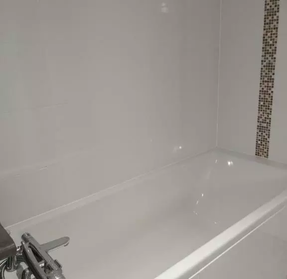 Majatalo Grand Studio Tout équipé