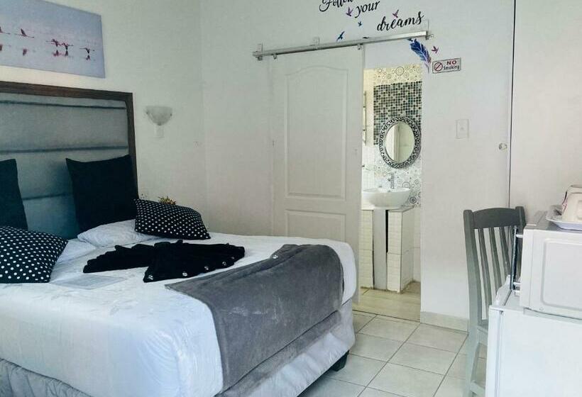 פנסיון The Moon Guesthouse