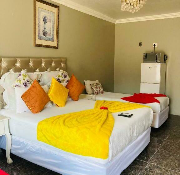 פנסיון The Moon Guesthouse