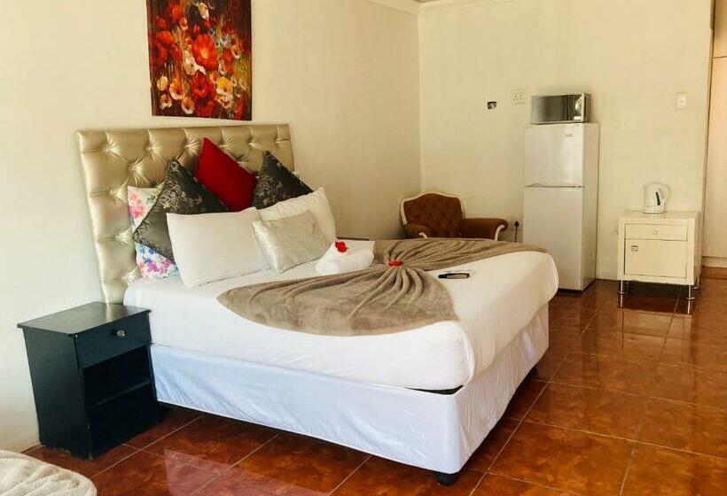 פנסיון The Moon Guesthouse