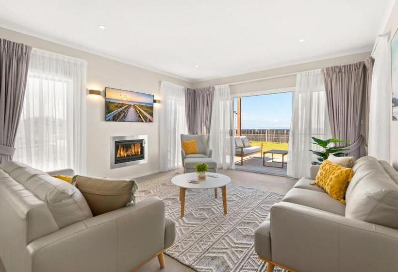 Sea Sand And Serenity At Stockton   Stunning Sophistication