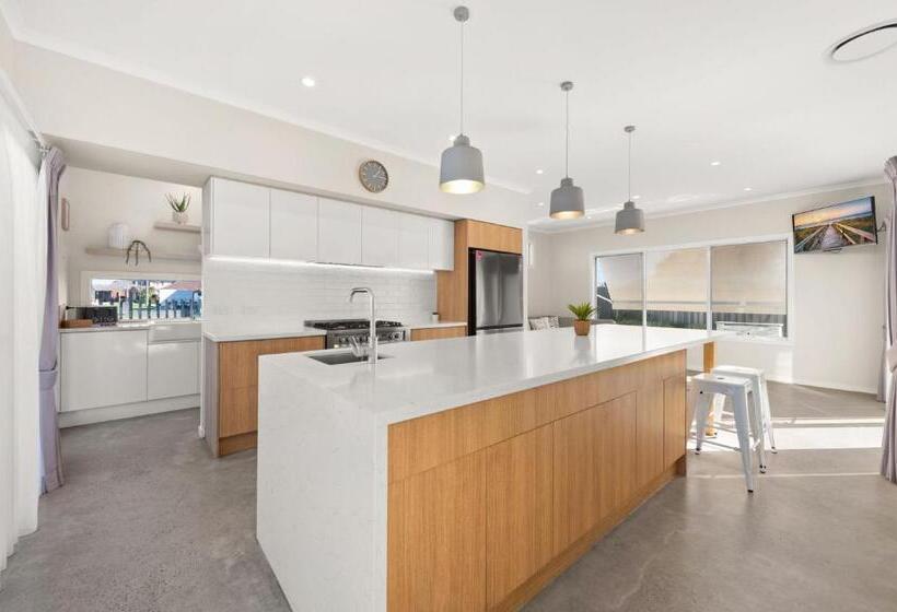 Sea Sand And Serenity At Stockton   Stunning Sophistication