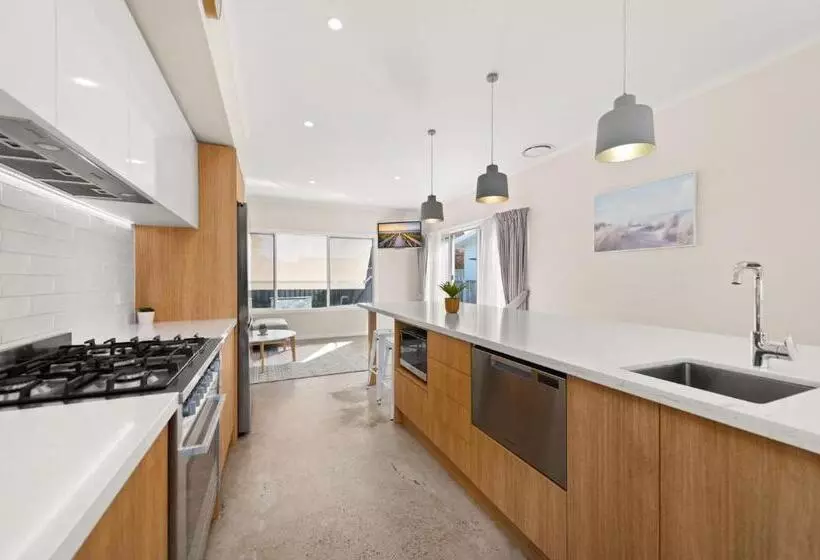 Sea Sand And Serenity At Stockton   Stunning Sophistication