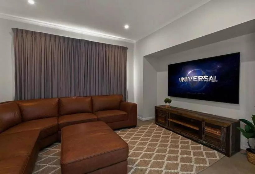 Sea Sand And Serenity At Stockton   Stunning Sophistication