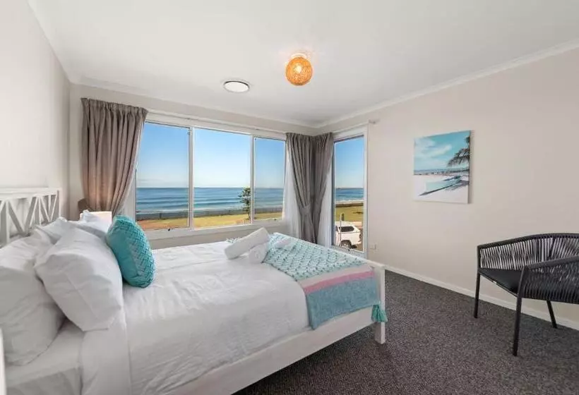 Sea Sand And Serenity At Stockton   Stunning Sophistication
