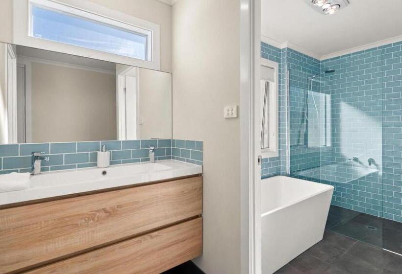 Sea Sand And Serenity At Stockton   Stunning Sophistication