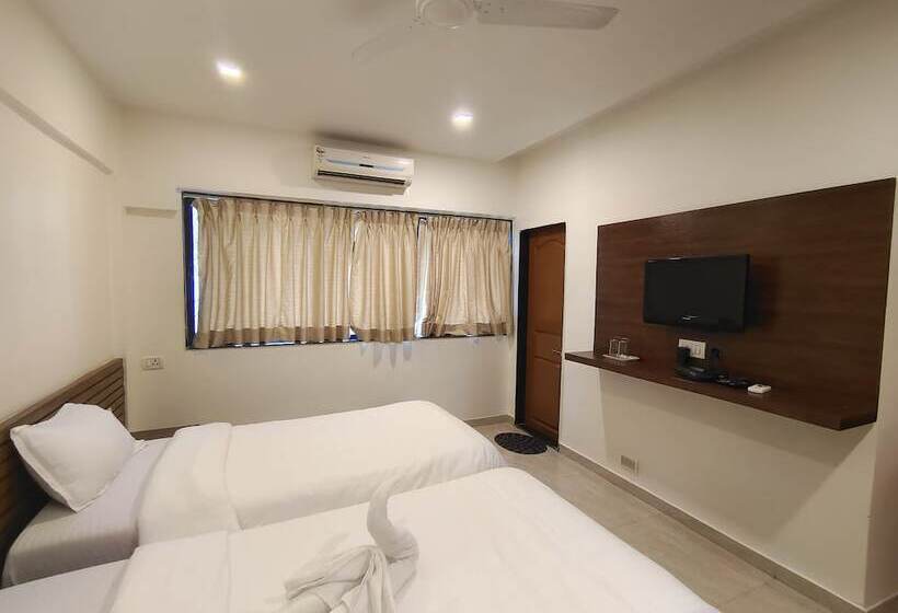 Hotel Astha Residency