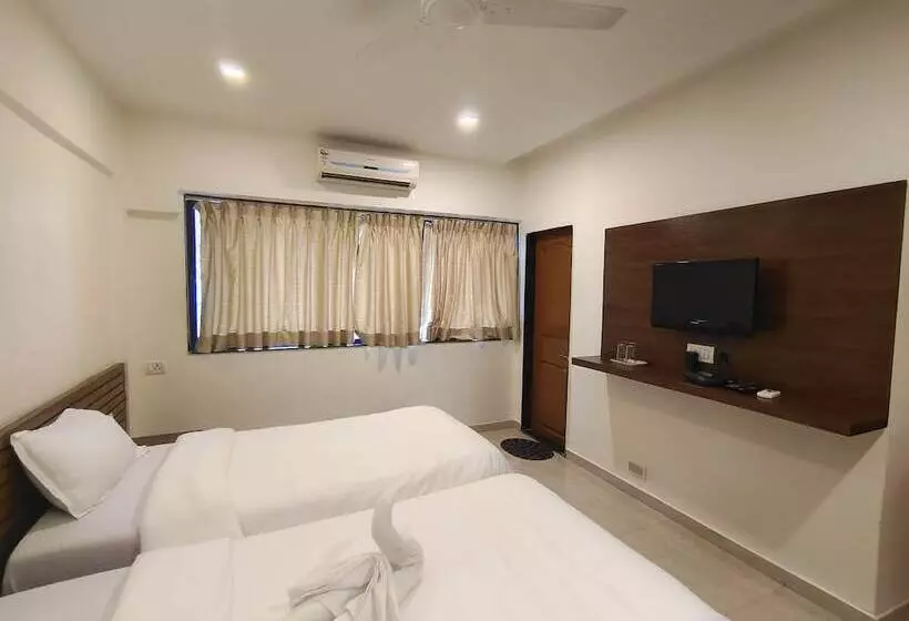 هتل Astha Residency