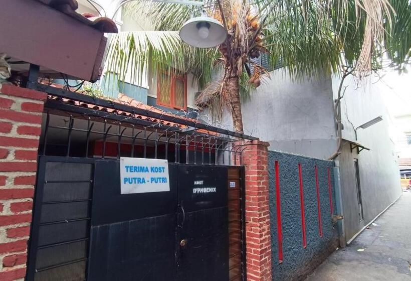 Hotel Oyo 91341 D Phoenix Anggrek Syariah Residence