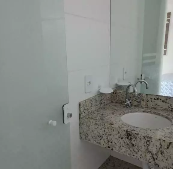 Loft Bombinhas Van Gogh