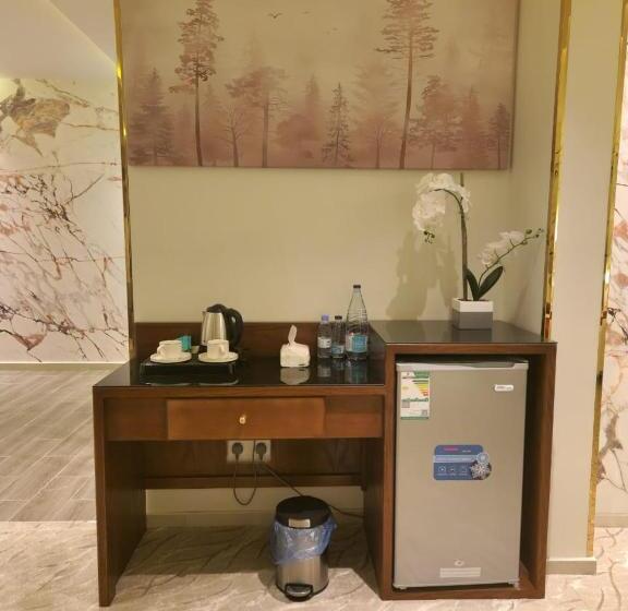 آكام للشقق المخدومة أحد رفيدة