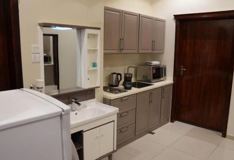 آكام للشقق المخدومة أحد رفيدة