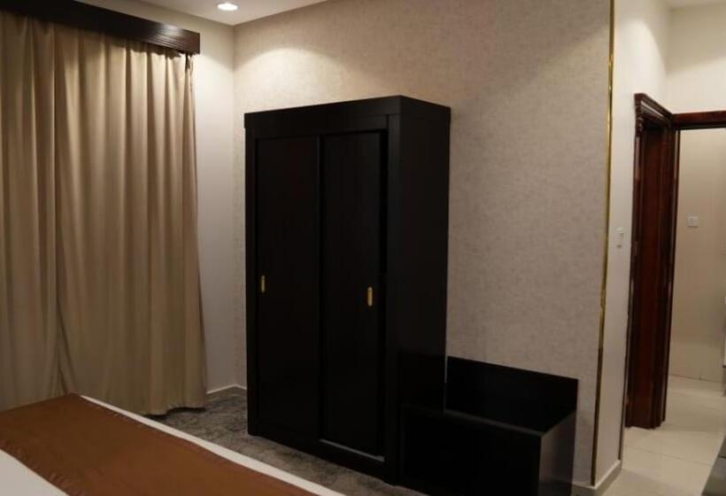 آكام للشقق المخدومة أحد رفيدة