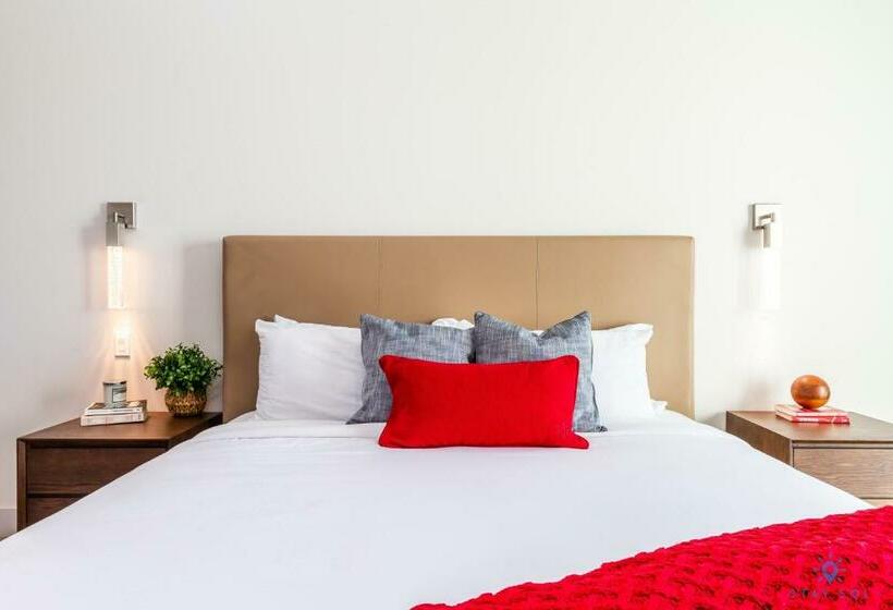 Hostel Front Bay View, Enjoy Sunsets, Amazing Pool