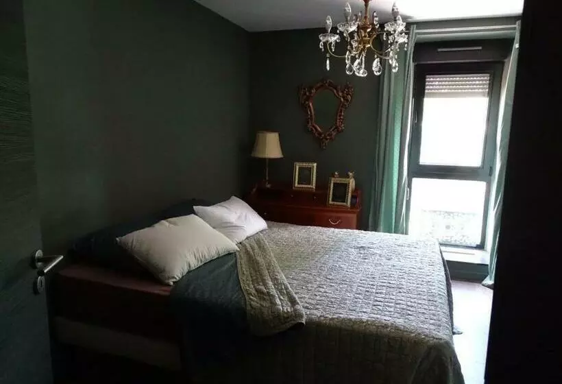 Aamiaismajoitus (B&B) Bois De Chenes House