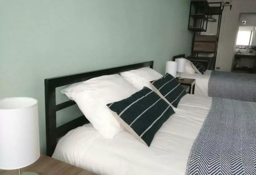 تختخواب و صبحانه Nereo Rooms