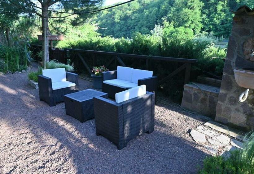 호텔 Agriturismo Le Fontane   Lago Di Bolsena