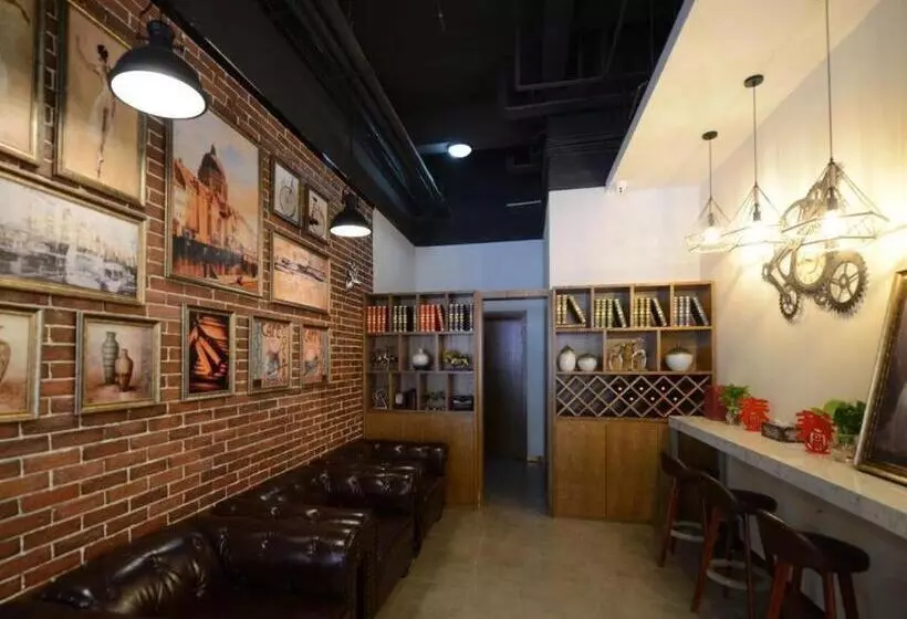 Hotelli James Joyce Coffetel·guangyuan Government Affairs Centre Wanda Plaza