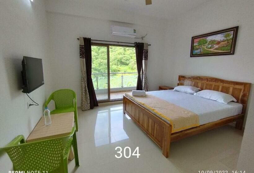 Отель Kavijay Sea View