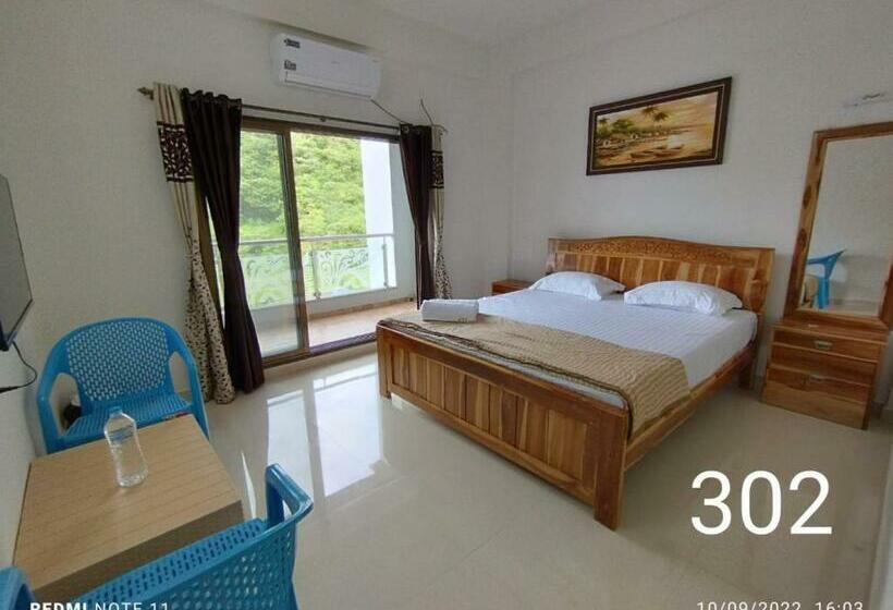 Отель Kavijay Sea View