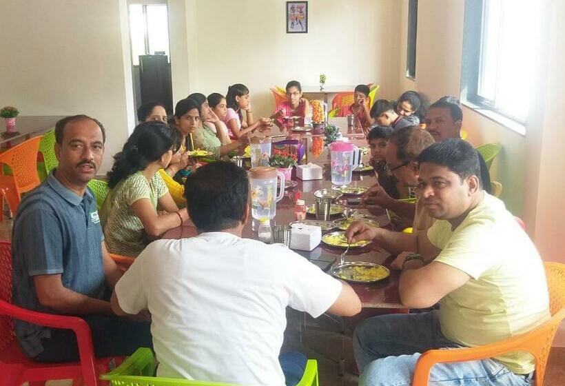 Отель Kavijay Sea View