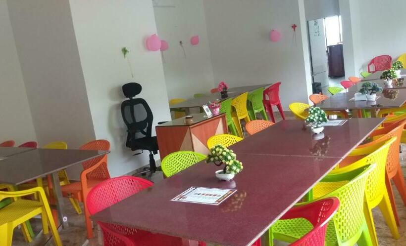 Отель Kavijay Sea View